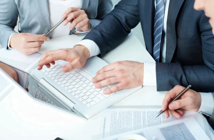 Cara Meminimalkan Risiko Risiko Bisnis